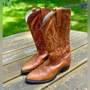 Vibram Cowgirl/Western Boots
